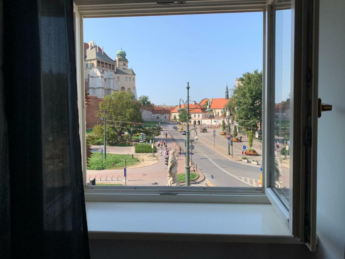 Wawel Suites Krasków Exteriör bild